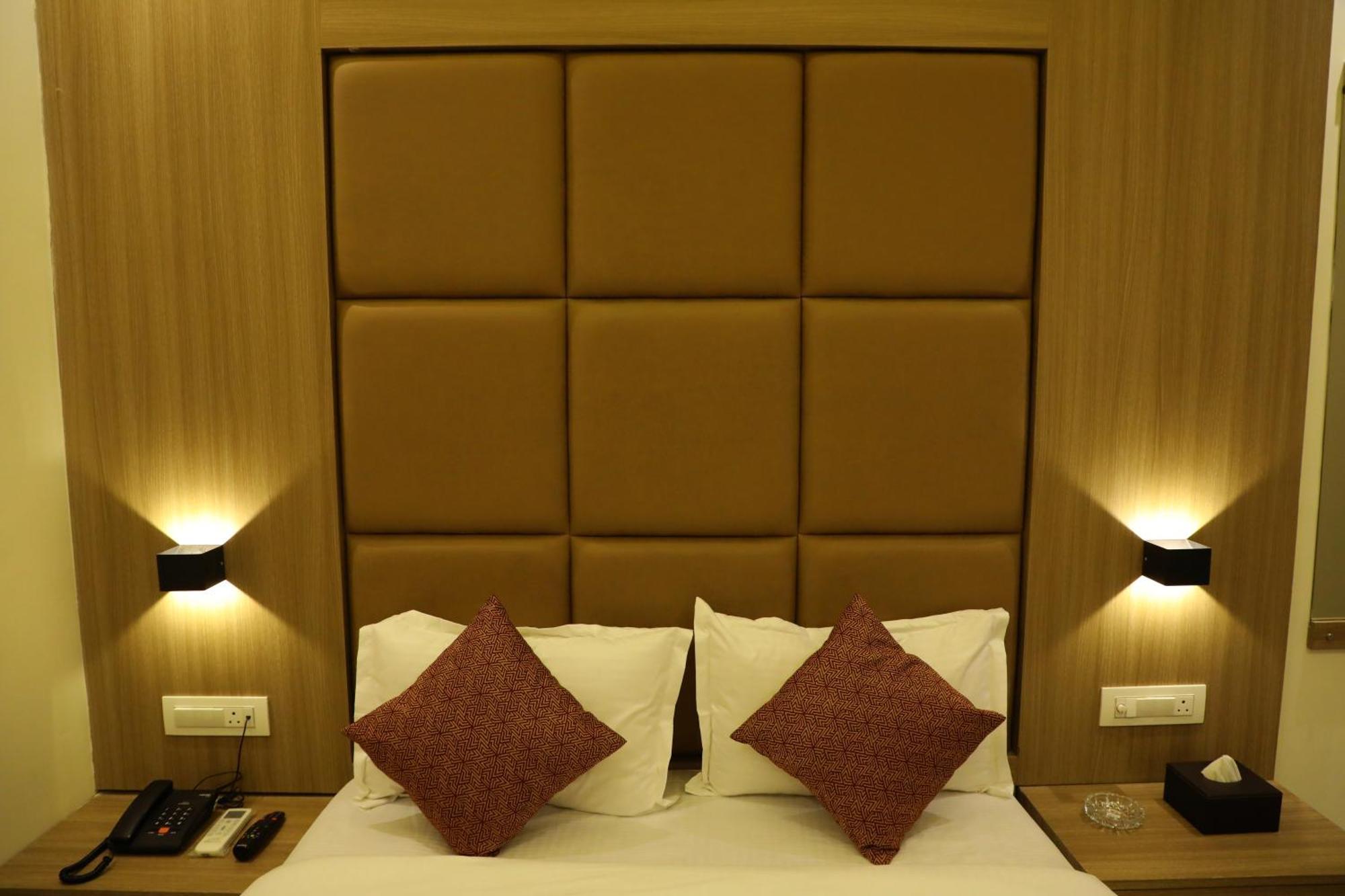Hotel Bellamont Mumbai Exterior foto